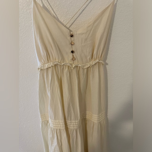 Tiered Cross Back Maxi Dress - Picture 3 of 4
